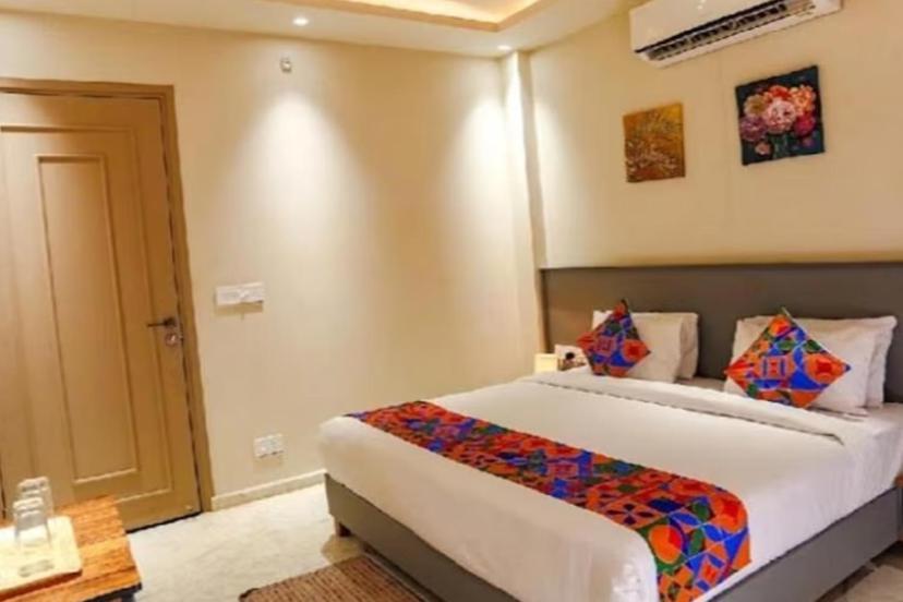 Hotel Global Corporate Noida Extérieur photo